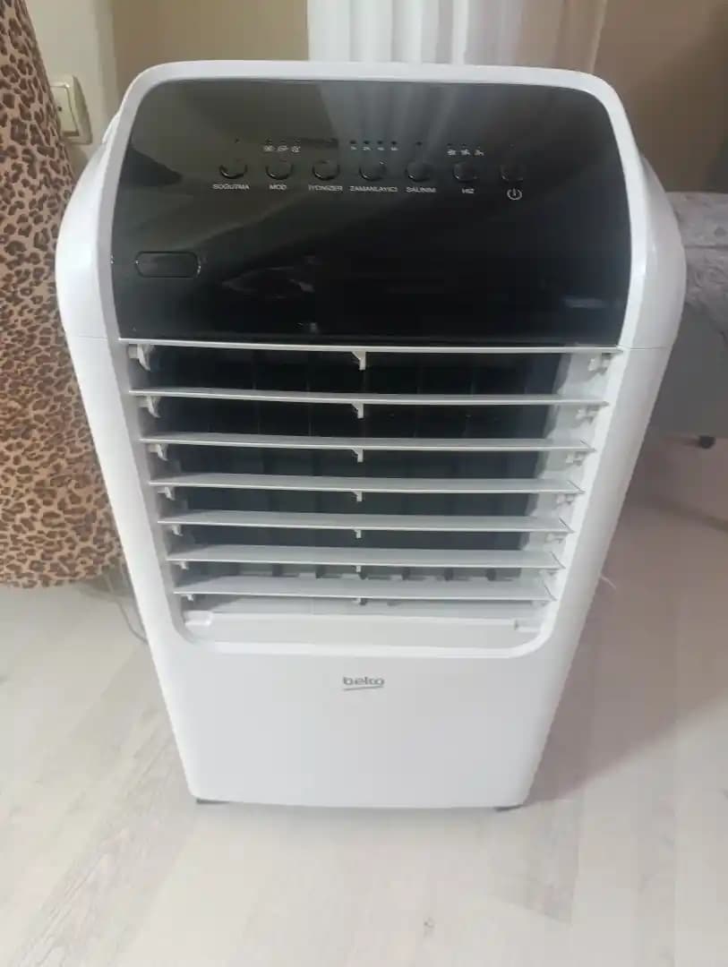 Ev Soğutucuları: Modern Çözümler ve Elektronik Aksesuarlarıyla Konfor Artırıcı Seçenekler