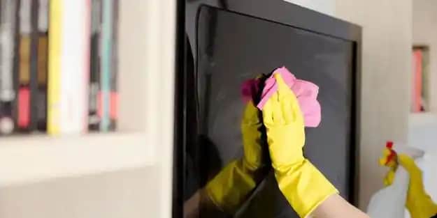 Televizyon Ekranı Temizliği İçin En Etkili ve Güvenli Yöntemler Rehberi
