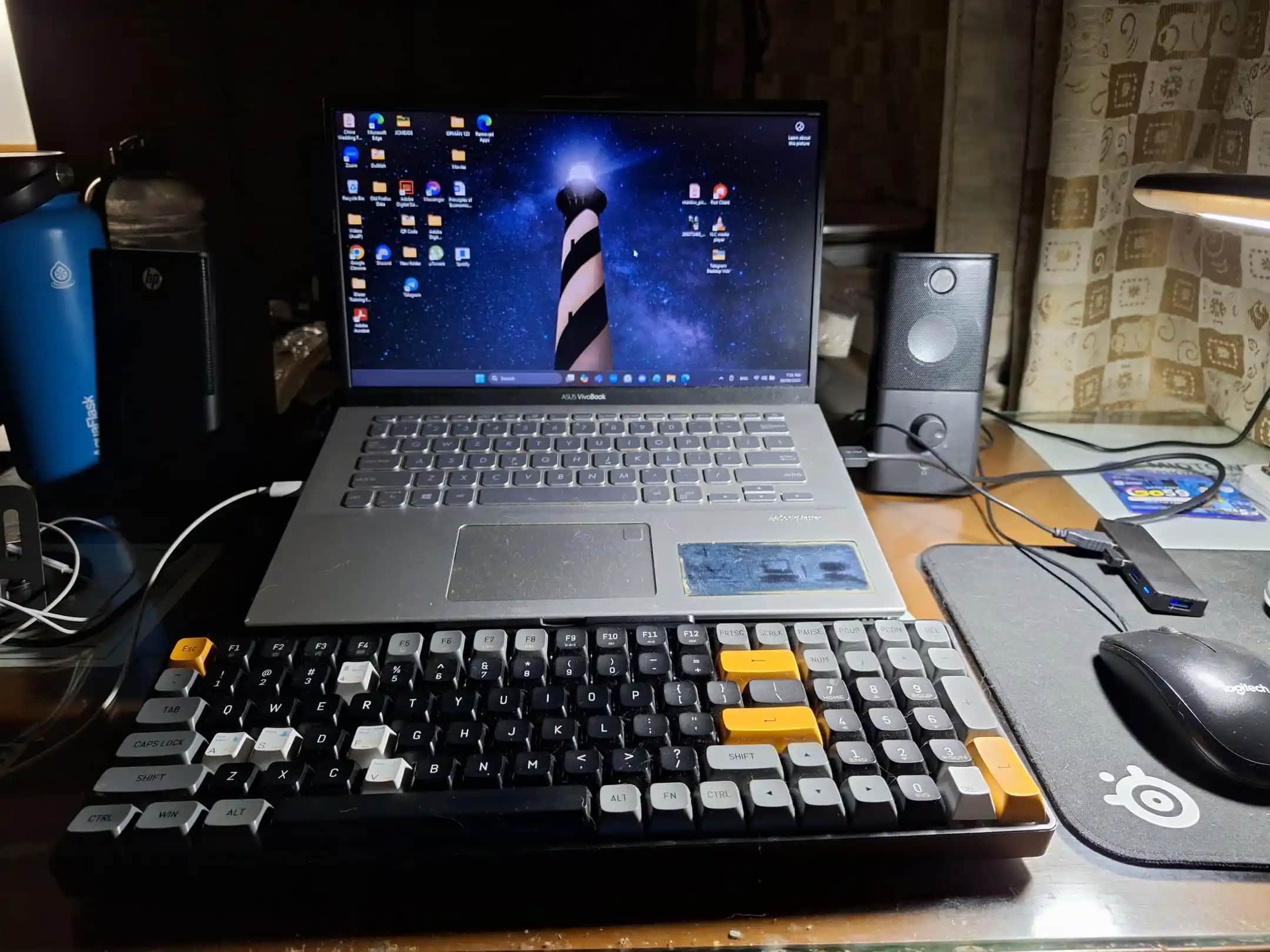 Dizüstü Bilgisayar Klavyelerinin Dayanıklılığı ve Harici Klavye Kullanımının Önemi