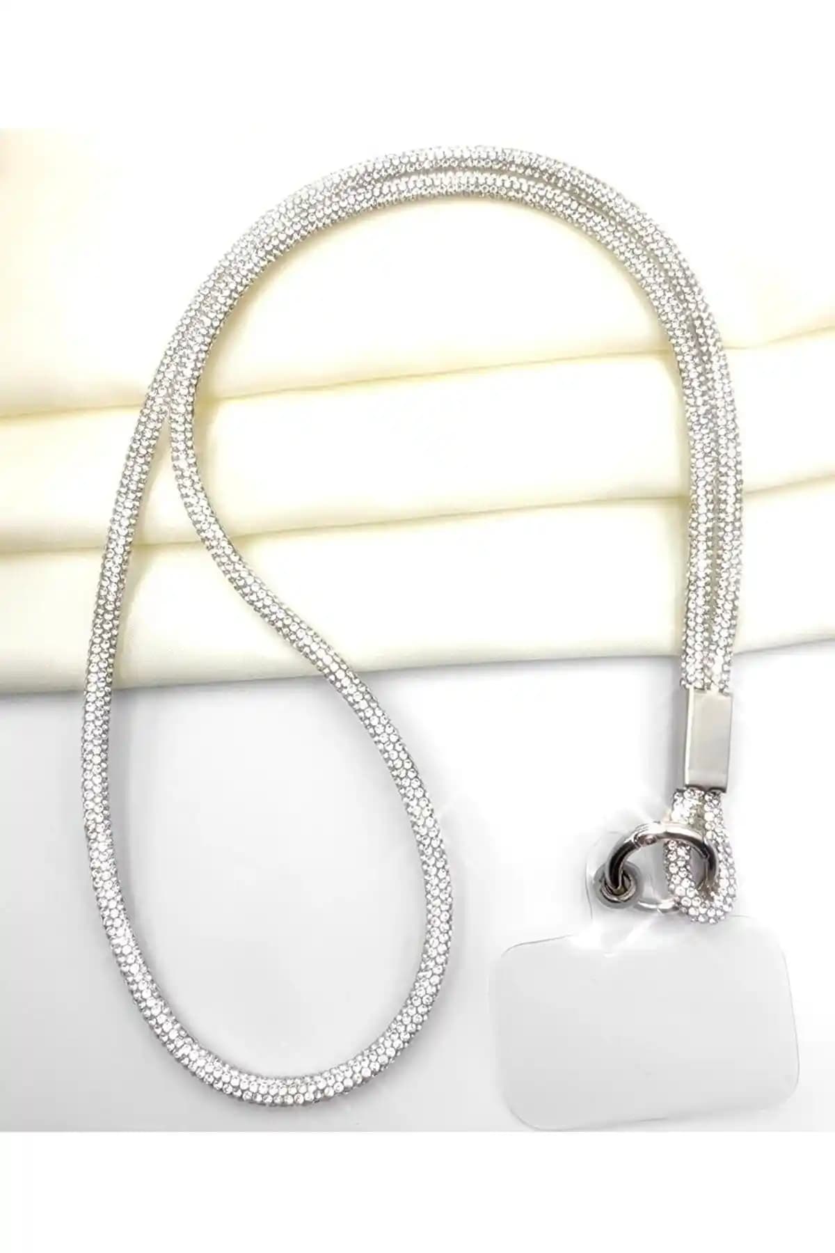 Beilys Ipli Taşlı ve Moshi Fimo Boncuk Askı Karşılaştırması: Hangi Telefon Aksesuarı Daha Uygun