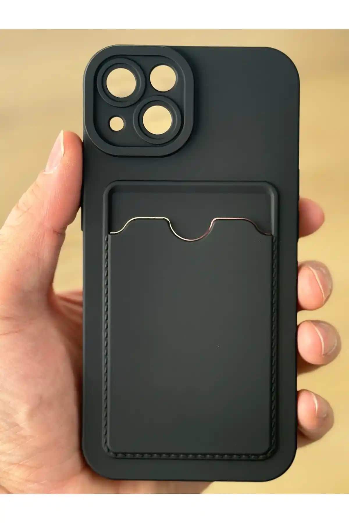 Fibaks ve KVK PRİVACY iPhone 13 Kılıflarının Detaylı Karşılaştırması