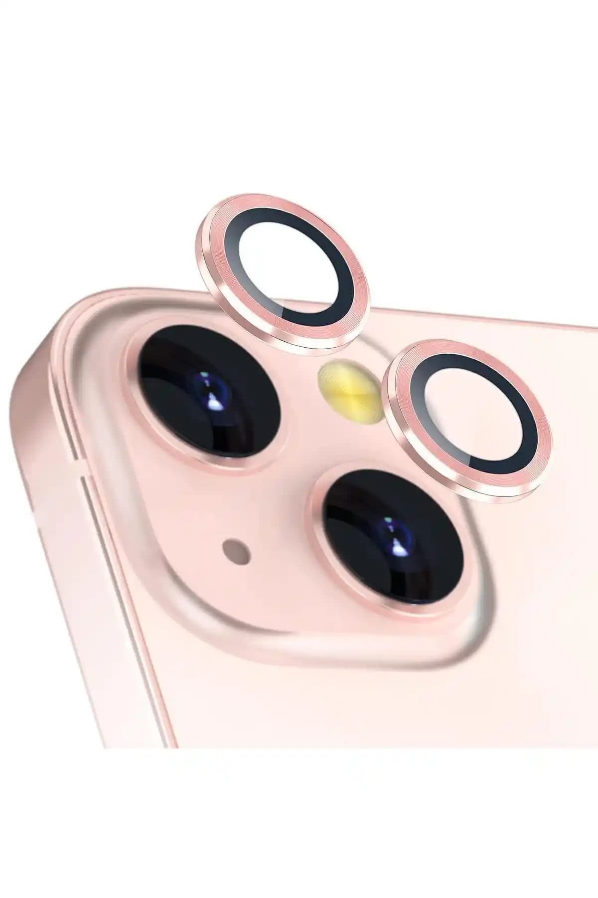 iPhone 13 için EVAX Metal Lens ve Fibaks 3D Kalpli Kılıf Karşılaştırması