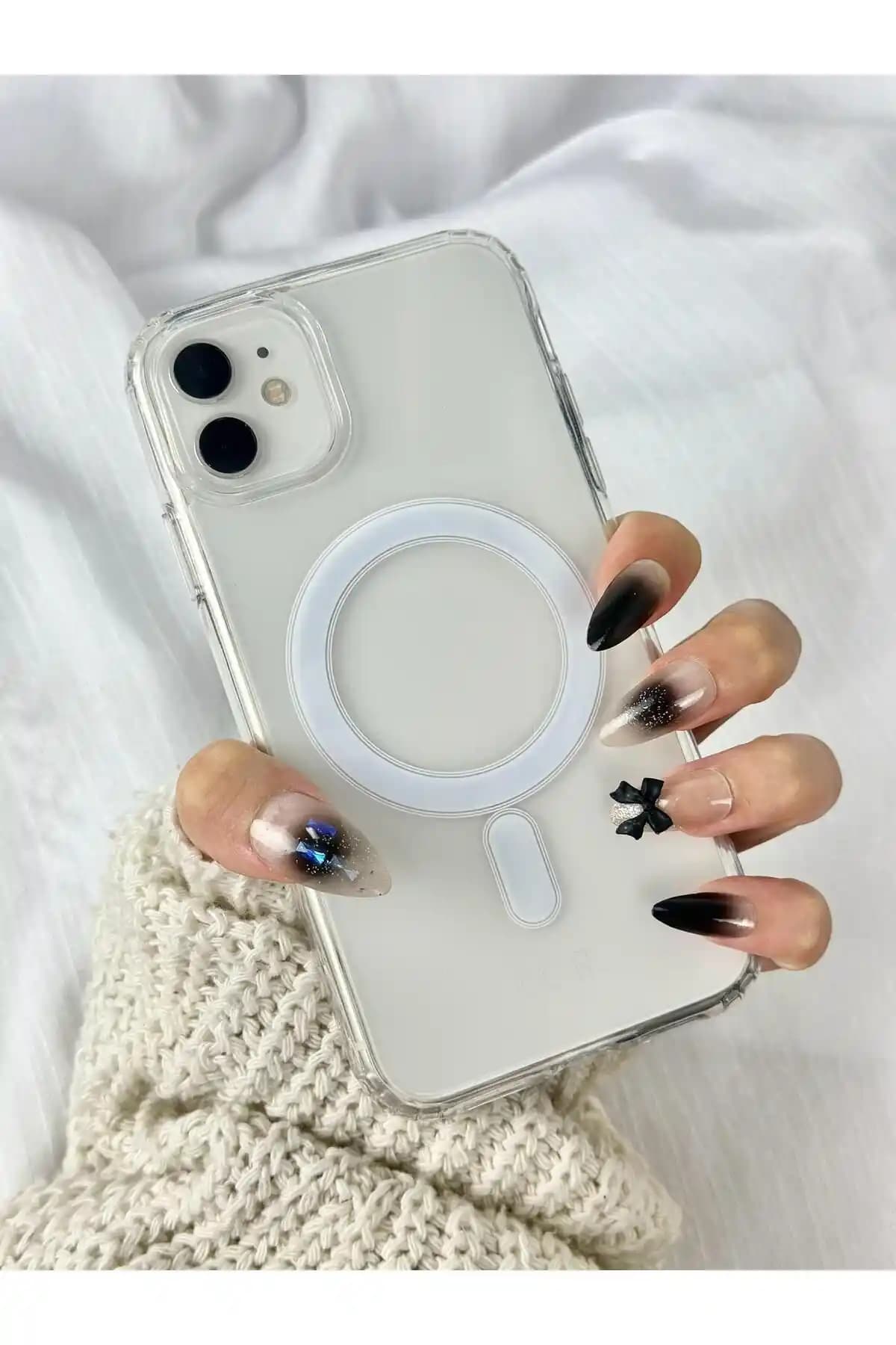 Vip Case iPhone 11 Şeffaf Magsafe Kablosuz Şarj Destekli Silikon Kılıf