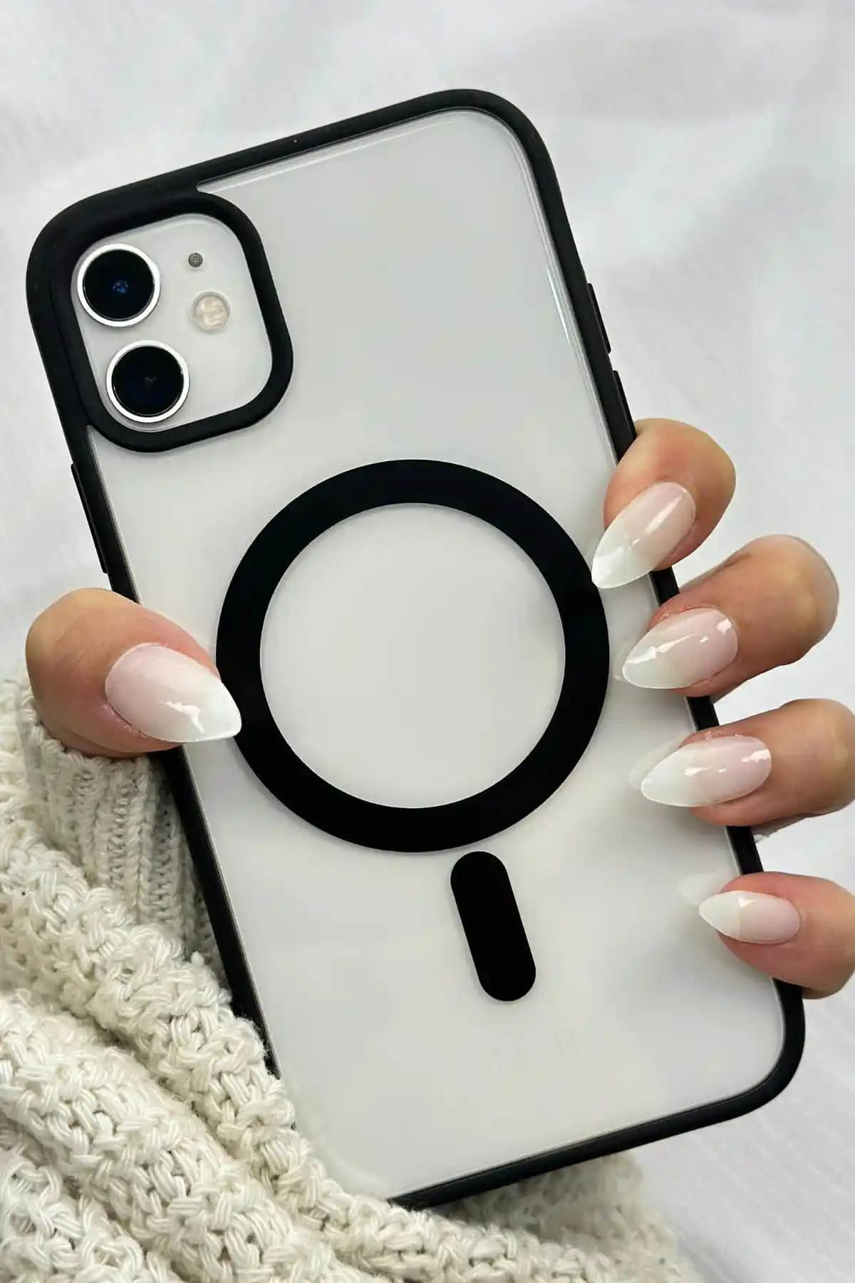 Vip Case iPhone 12 ve 12 Pro Uyumlu Silikon Magsafe Şarj Destekli Kılıf