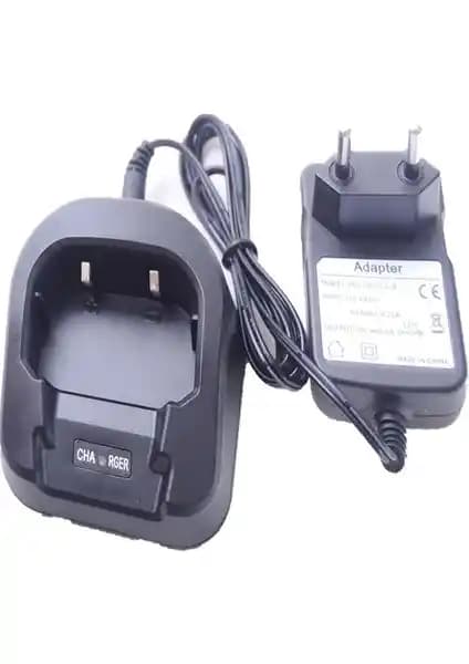 Baofeng UV-82 Taşınabilir ve Çok Yönlü Şarj Cihazı - Güvenilir ve Pratik Kullanım