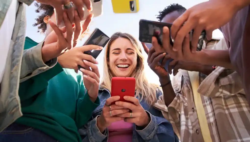 2025'te Redmi Telefonlarla Tanışın: Performans ve Fiyatın Zirvesi