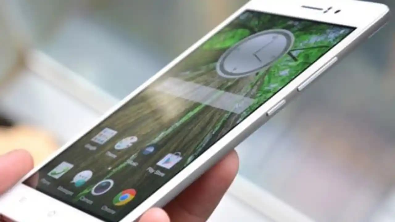 En İnce Akıllı Telefonlar 2024: Tasarım ve Teknolojinin Mükemmel Buluşması