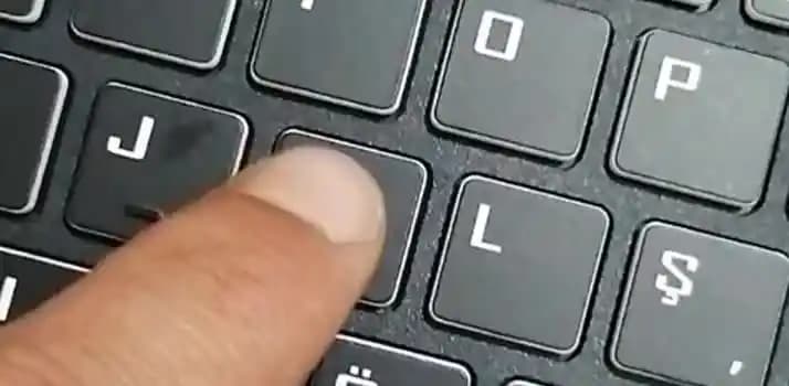 Monster Klavye Sorunları 2025: Aniden Çalışmayan Klavyeniz İçin Kesin Çözümler