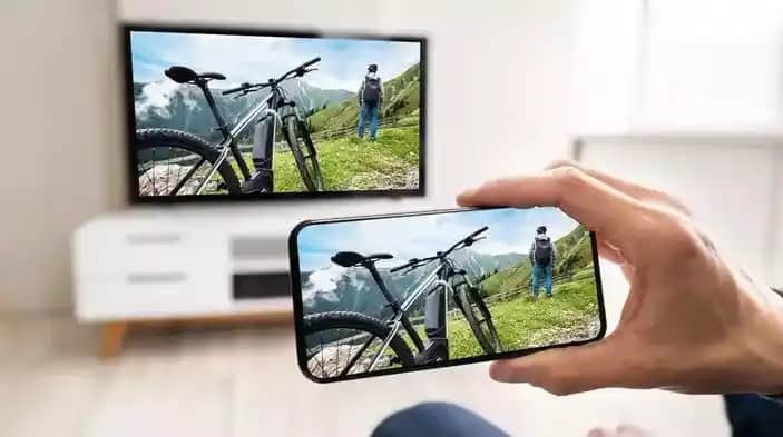 Telefonu Televizyona Yansıtma Yöntemleri ve En Güncel İpuçları Rehberi