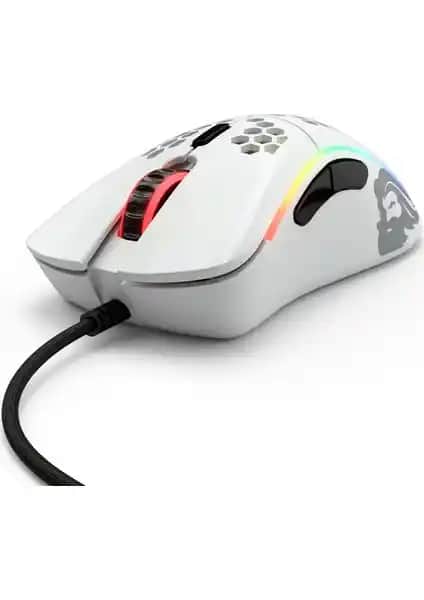 Glorious Model D ve Model I Karşılaştırması: Hangi Oyuncu Mouse Size Uygun