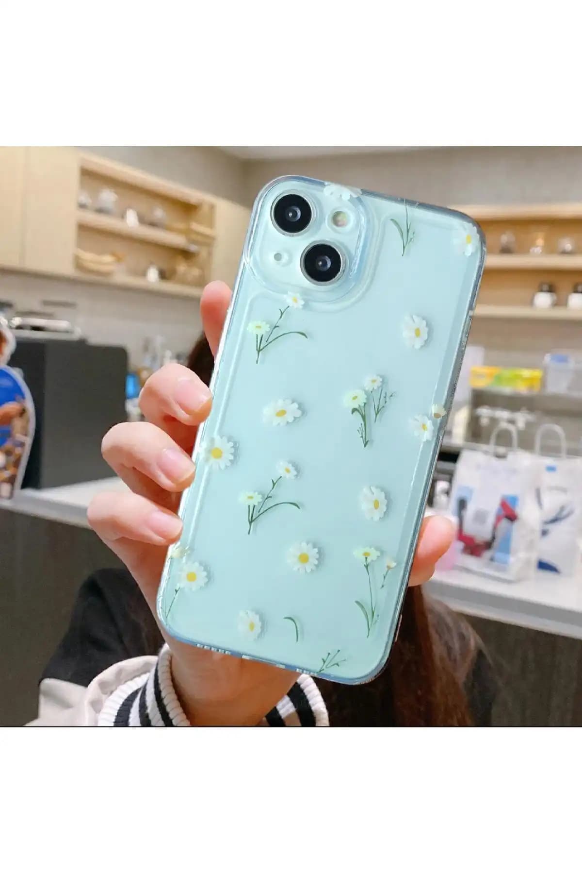 iPhone 15 için 3GEN CASE ve KVK PRIVACY Kılıf Karşılaştırması 1