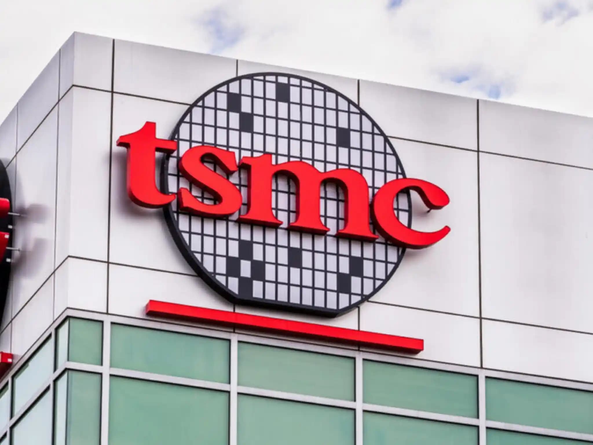 Apple ve TSMC'nin ABD'deki Üretim Yatırımları: Stratejik Planlama ve Zamanlama Analizi
