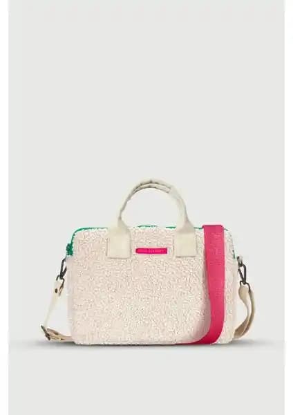 Huge Cear Ecru Notebook Çantası Şıklık ve Koruma Sunan Dayanıklı Tasarım