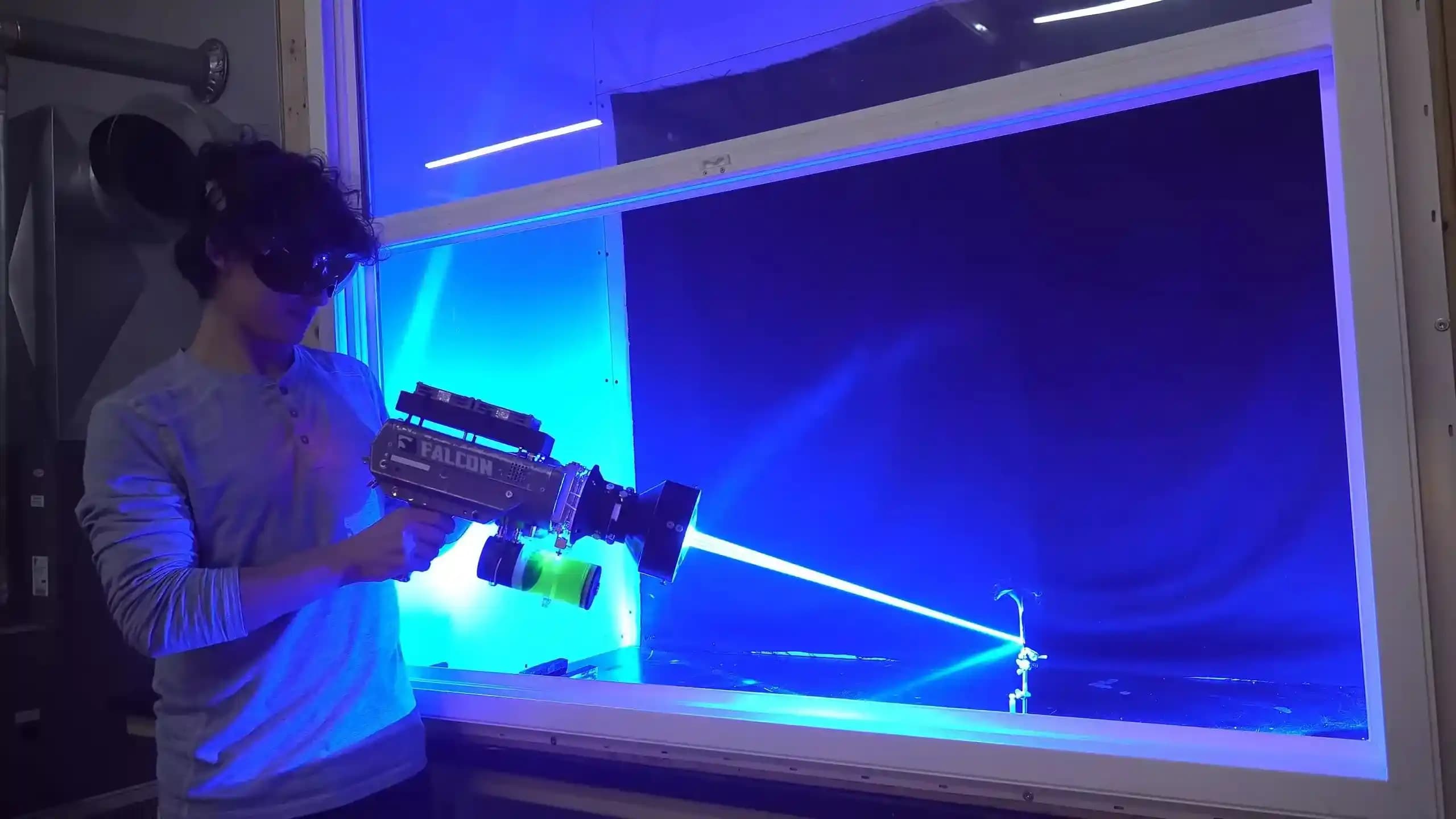 Styropyro'nun 250 Watt Taşınabilir Lazer Teknolojisi ve Endüstriyel Uygulamaları