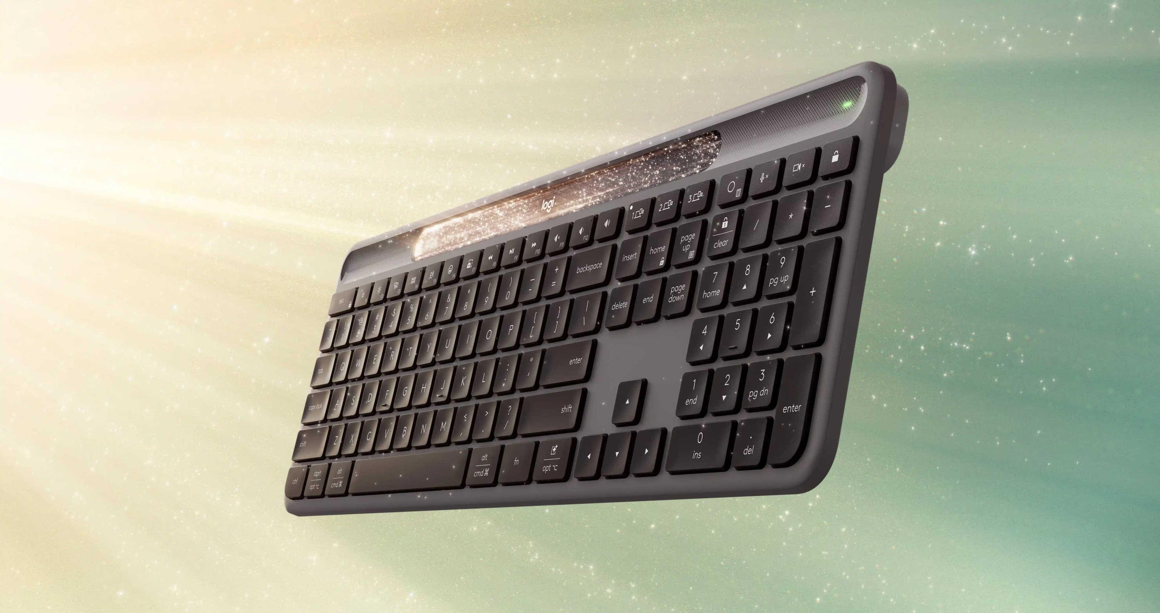 Logitech K980 Signature Slim: Güneş Enerjisiyle Çalışan Klavye Teknolojisi ve Kullanıcı Deneyimi