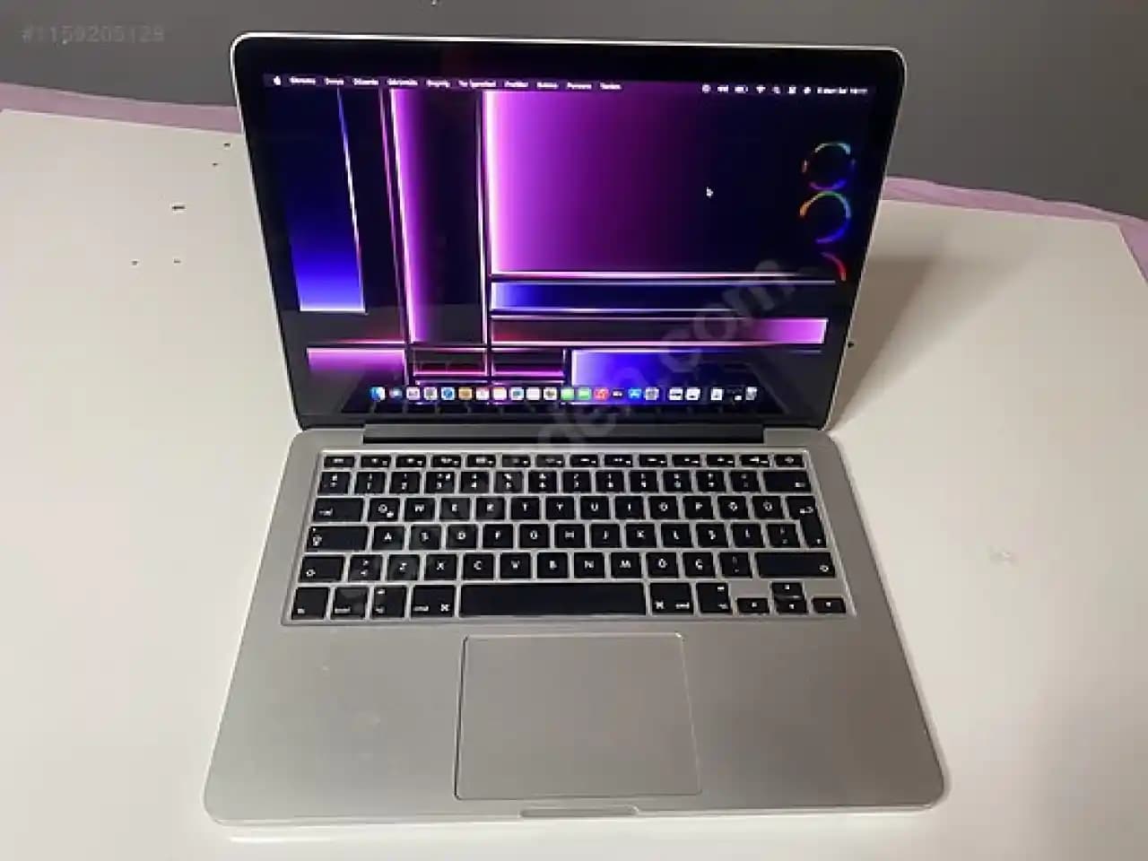 MacBook Neo İncelemesi: Apple'ın Uygun Fiyatlı MacOS Deneyimi ve Performansı