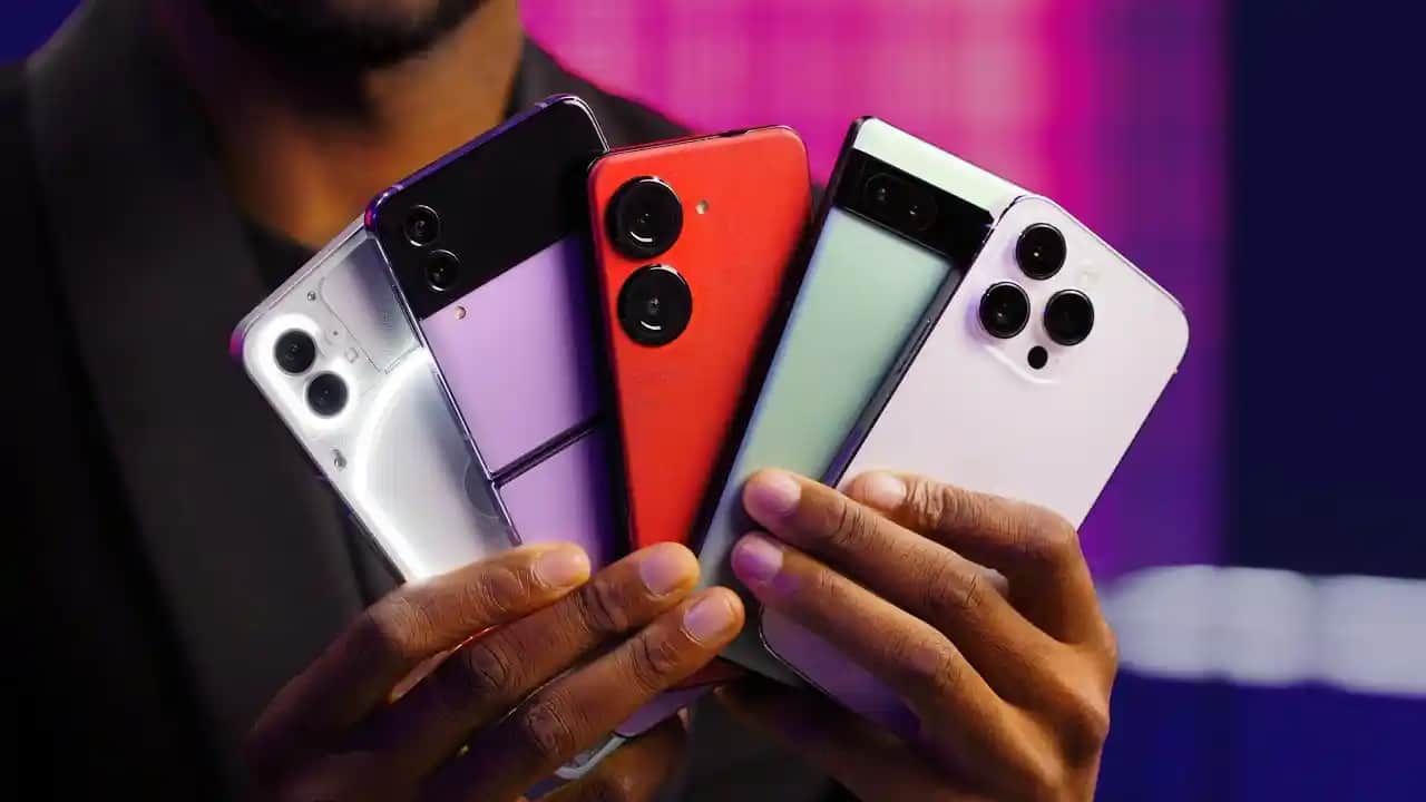 2024 Yılında iOS ve Android İçin En İyi Akıllı Telefon Modelleri ve Kullanıcı Tercihleri