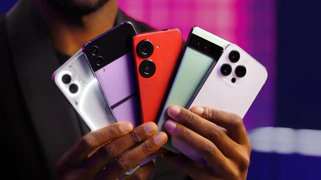 2024 Yılında iOS ve Android İçin En İyi Akıllı Telefon Modelleri ve Kullanıcı Tercihleri