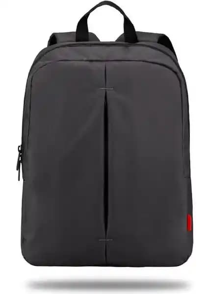 Classone Roma Serisi ve D'Vers 15.6-17.3 İnç Laptop Sırt Çantası Karşılaştırması