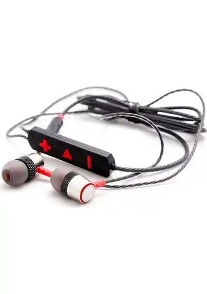 Blue Spectrum BM-818 ve Concord C-902 Kulaklık Karşılaştırması: Tasarım, Ses ve Kullanım Özellikleri