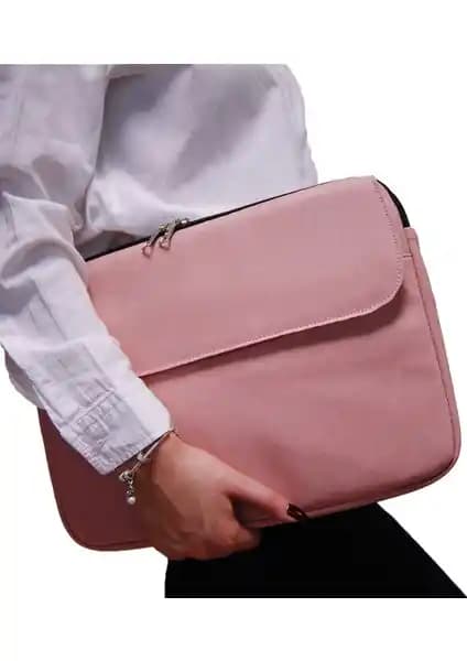 D'Vèrs ve Lenovo 15.6 İnç Laptop Çantası Karşılaştırması ve Özellikleri