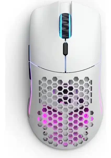 Glorious Model O ve Scyrox V6 Kablosuz Oyuncu Mouse Karşılaştırması