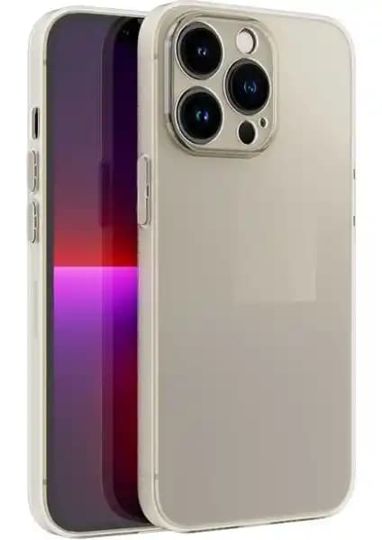 Apple iPhone 15 Pro Max için ultra ince ve dayanıklı silikon kılıfı