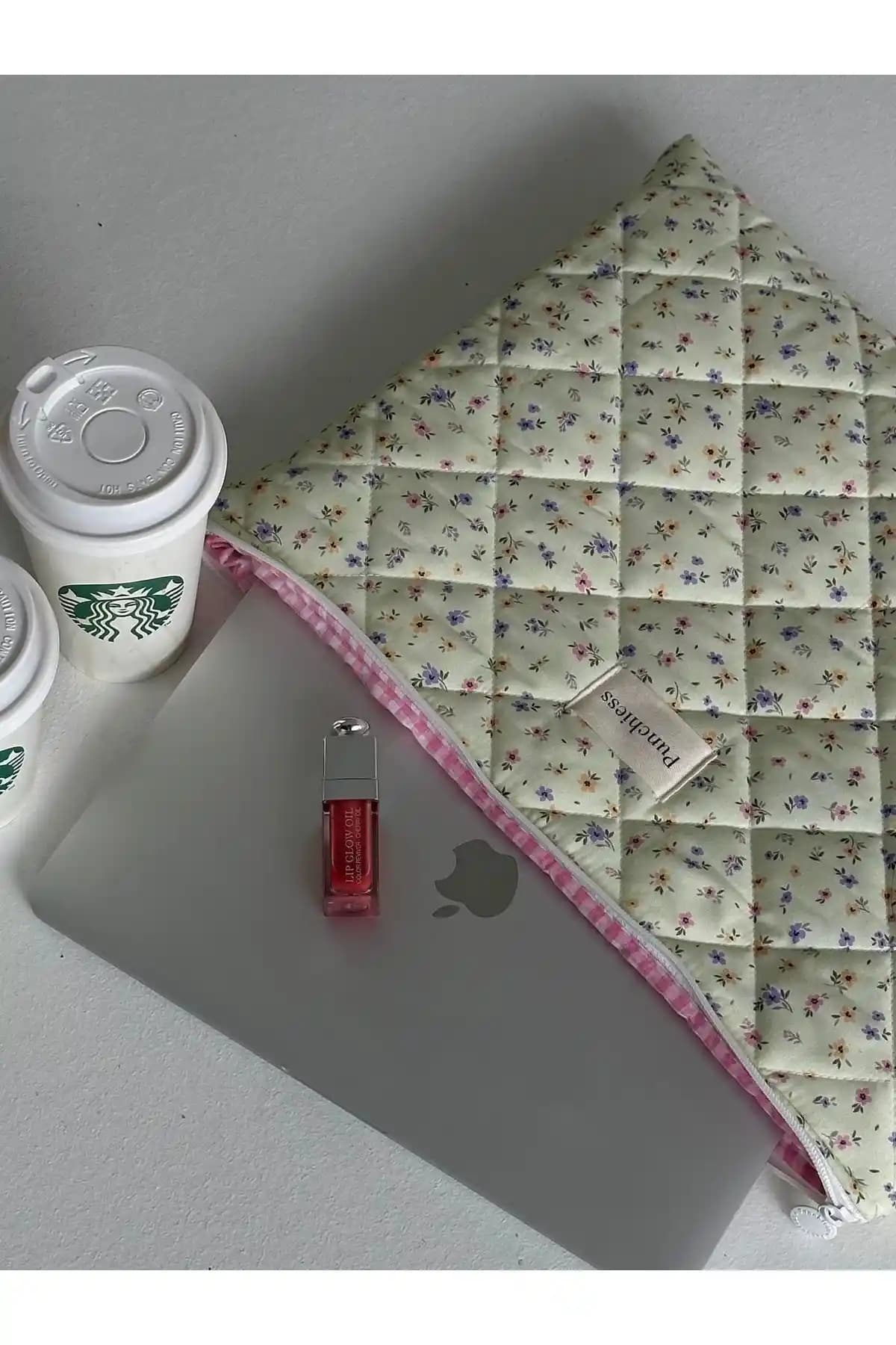 Punchiess Çıtır Çiçekli Laptop ve Tablet Kılıflarının Karşılaştırması ve Özellikleri