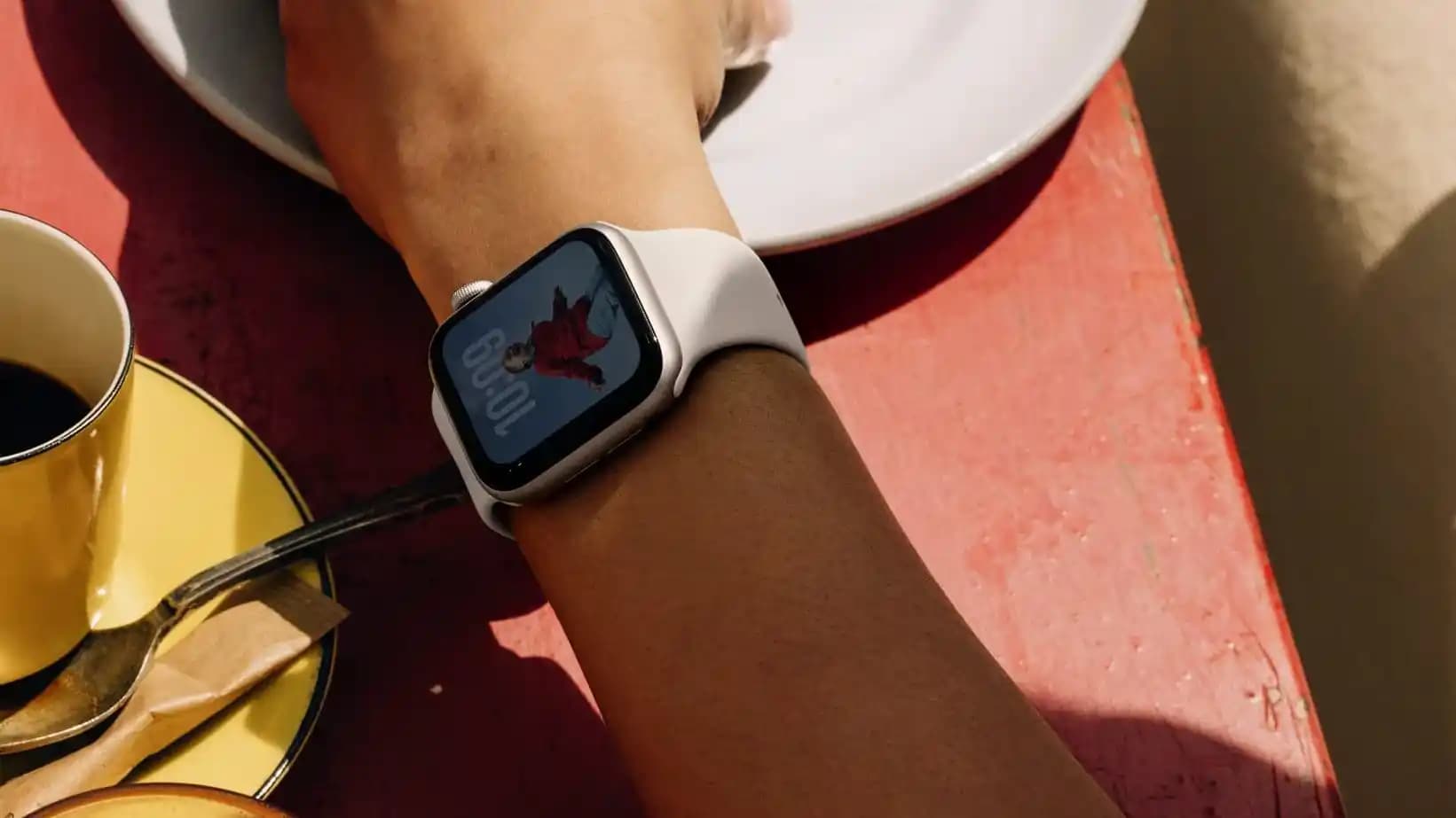 Apple'ın AB'de iPhone-Apple Watch Wi-Fi Senkronizasyonunu Kaldırması ve Sonuçları