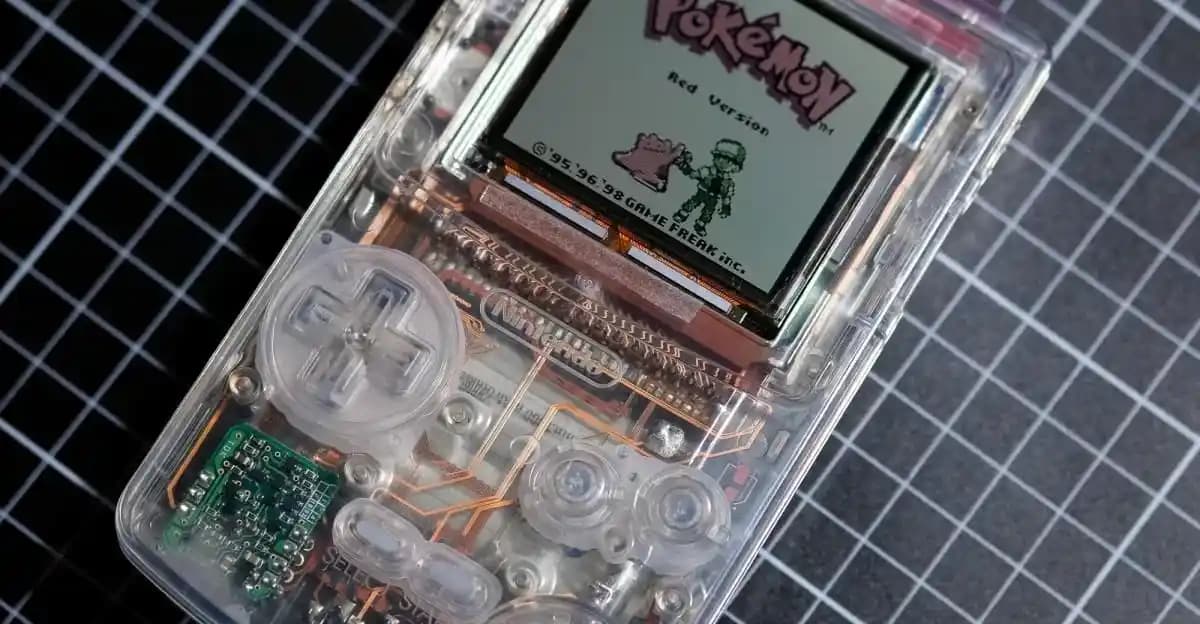 Saydam Devre Kartına Sahip Game Boy Tasarımı: Modlama ve Teknoloji İncelemesi