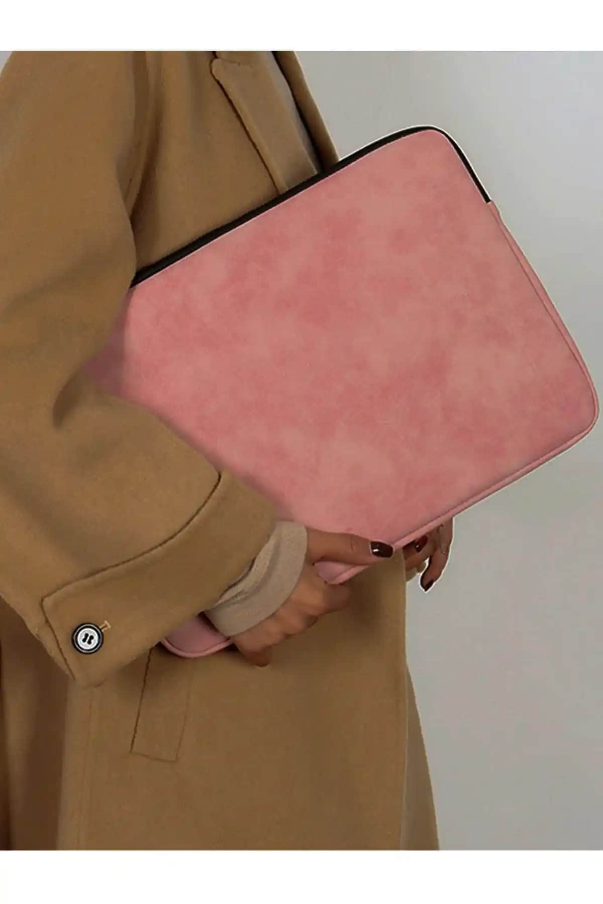 Modawest Pudra Unisex MacBook Kılıfı 13-15.6 İnç için Şık ve Koruyucu Tasarım