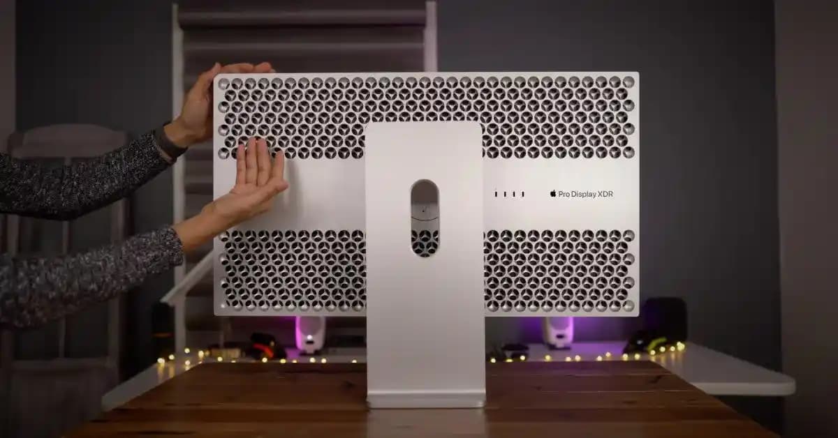 Apple Pro Display XDR 2: Dahili Kamera ve Teknik Özelliklerde Yeni Gelişmeler
