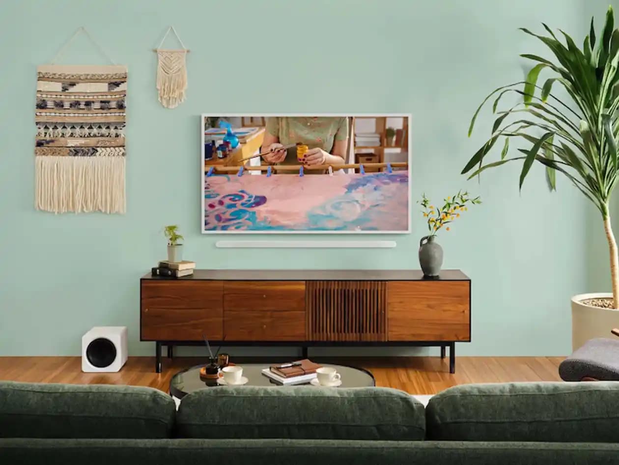 65 İnç Frame TV: Yüksek Teknoloji ve Estetiği Birleştiren Modern Televizyon Modeli