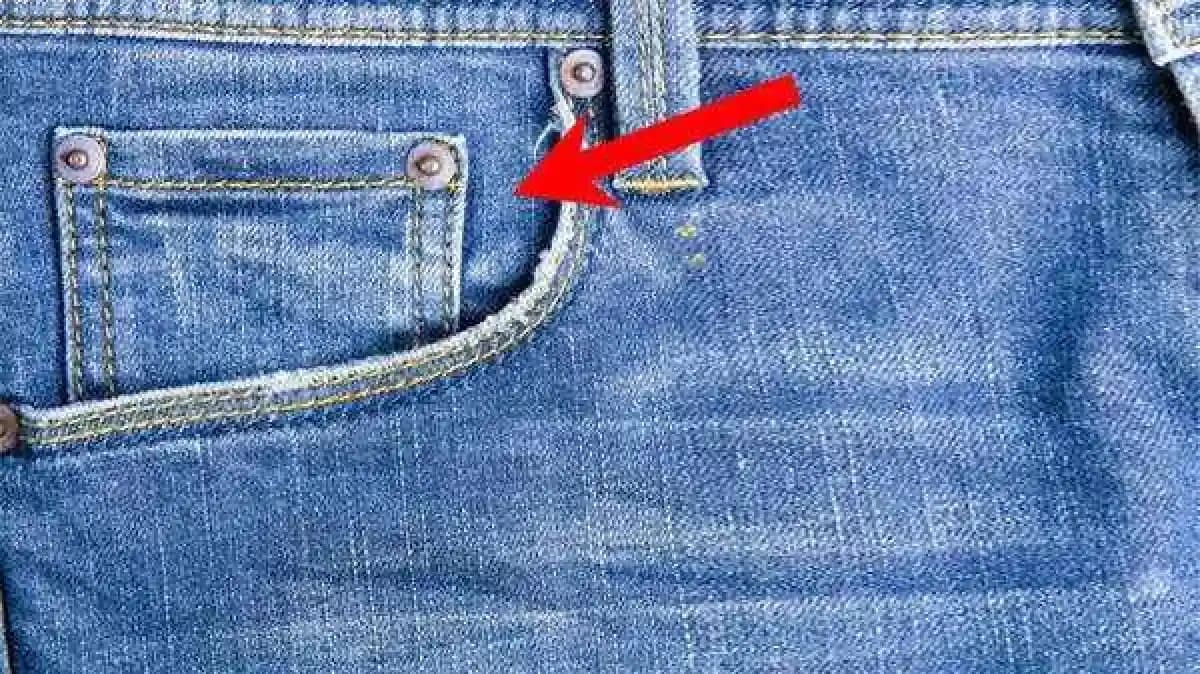 Cep Telefonlarının Tarihsel Gelişimi ve Günümüzdeki Teknolojik Rolü ve Entegrasyonu