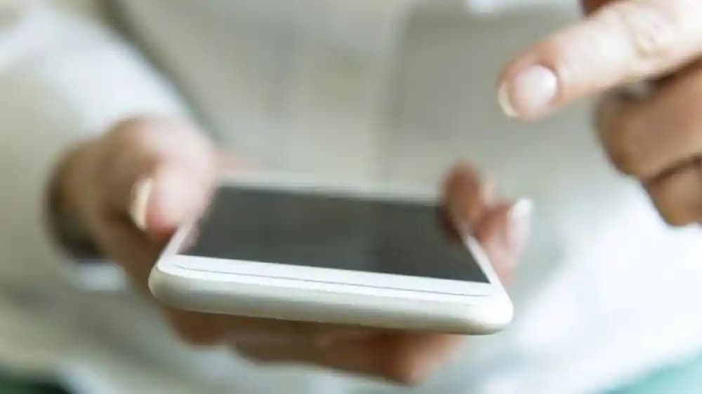 Cep Telefonunda Alan Kodu Nedir? Türkiye'de Alan Kodlarının İşleyişi ve Önemi