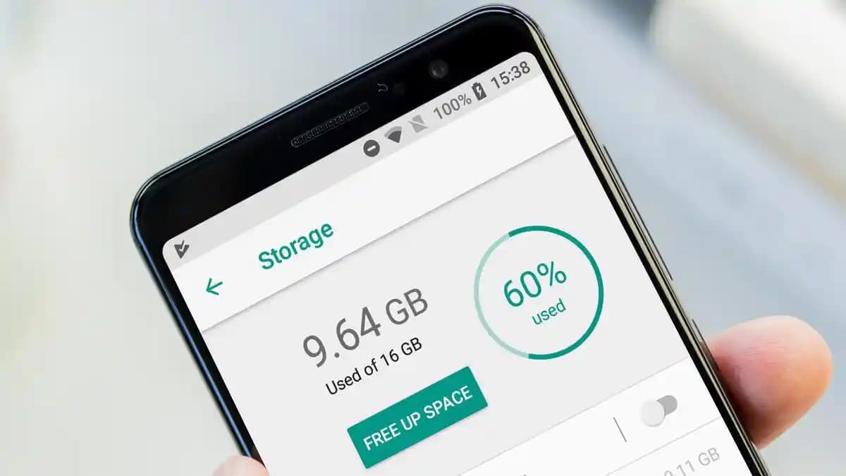 Dahili Depolama Nedir? Akıllı Cihazlarda Depolama Türleri ve Performans Kriterleri