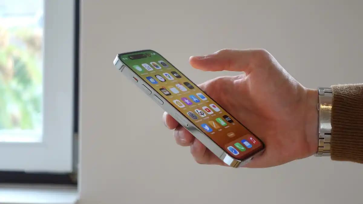 iOS 17 Sürümü Hangi iPhone Modellerinde Var? Detaylı Uyumluluk ve Özellik Rehberi