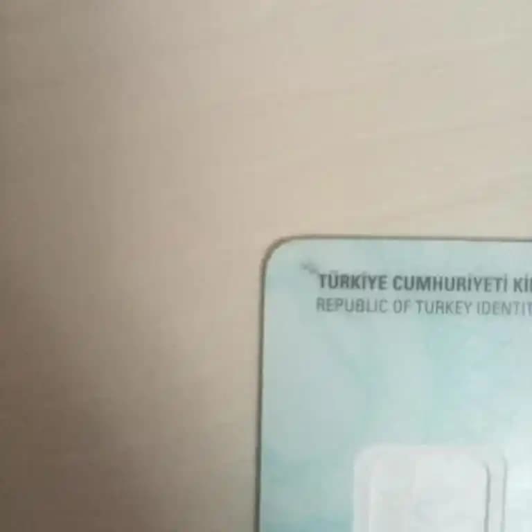 Kimlikteki Çip Düştüğünde Ne Yapılmalı? Türkiye’de Çipli Kimlik Kartı Rehberi