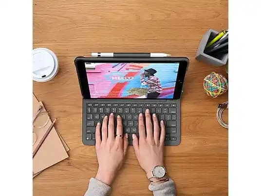 Logitech iPad 10.2 Klavye: Apple iPad deneyimini geliştiren fonksiyonel aksesuar