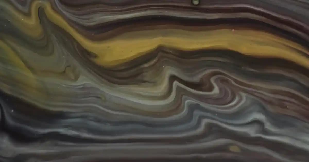 Microcase Bluetooth Klavye: Taşınabilir, Çok Cihazlı ve Kolay Kurulum Rehberi