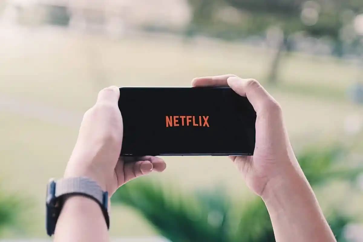 Netflix'te Ekran Paylaşımı Nasıl Yapılır? Detaylı Rehber ve Uygulama İpuçları