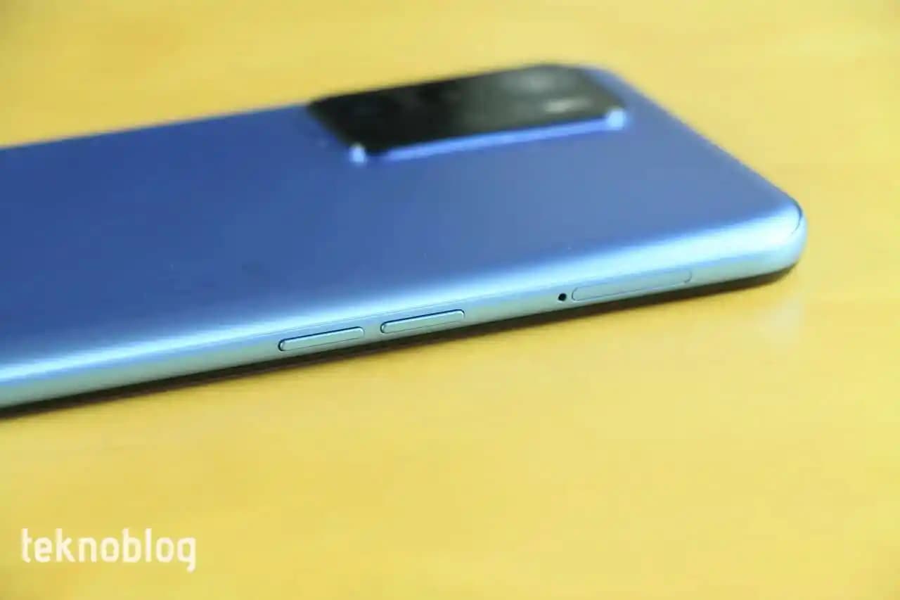 Oppo A16 İncelemesi: Uygun Fiyatlı Akıllı Telefonun Tasarım, Performans ve Pil Özellikleri