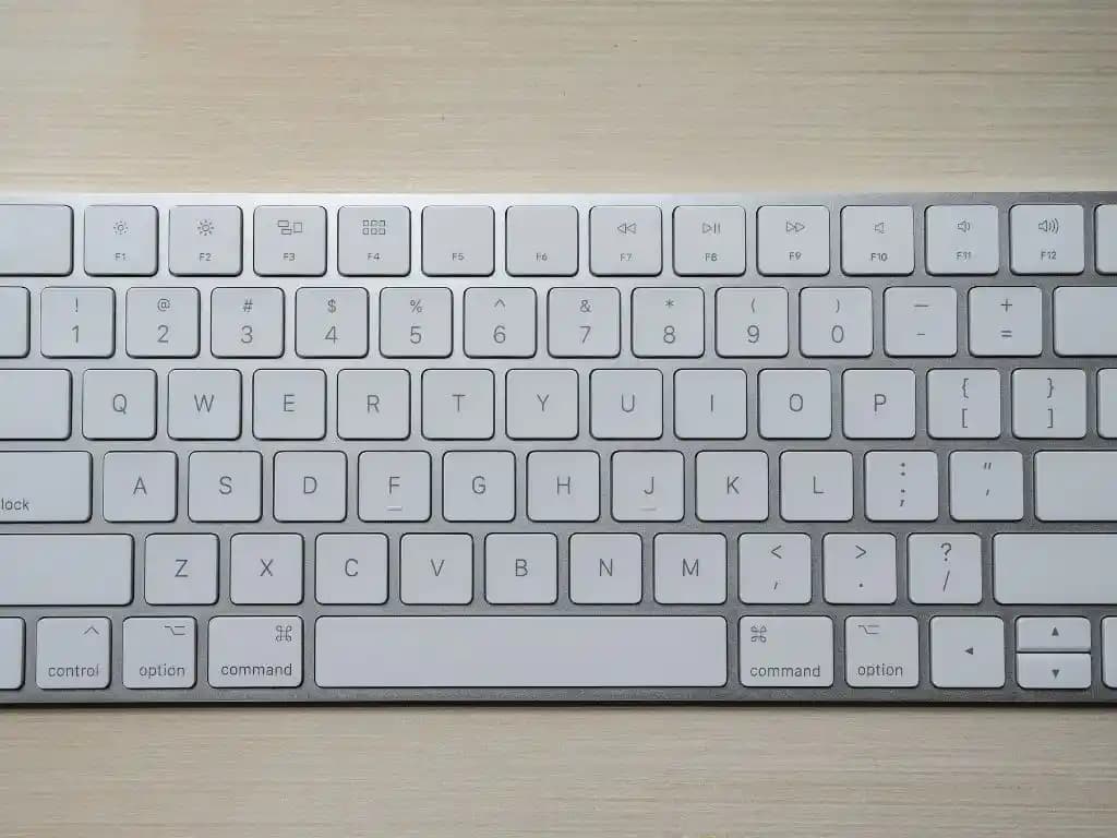 Q Klavye Nedir? Türkçe Yazımda Teknoloji Dünyasının Yaygın Klavye Düzeni