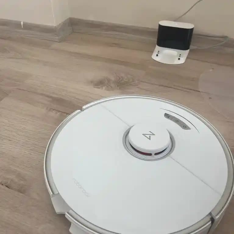Roborock S7 Çalışmıyor Sorunu: Pil, Yazılım ve Donanım Çözümleri Rehberi