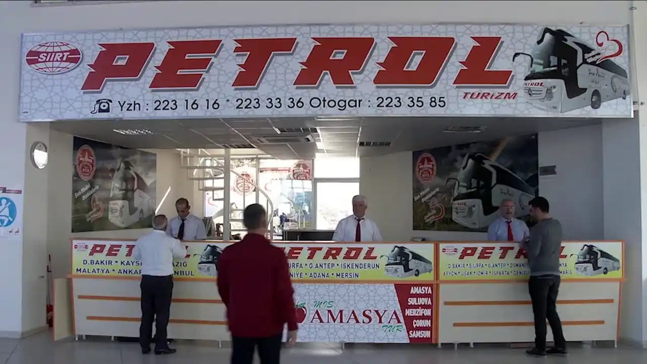 Siirt Petrol Turizm İletişim: Bölgesel Ulaşımda Teknoloji ve İletişim Çözümleriyle Hizmet Kalitesi