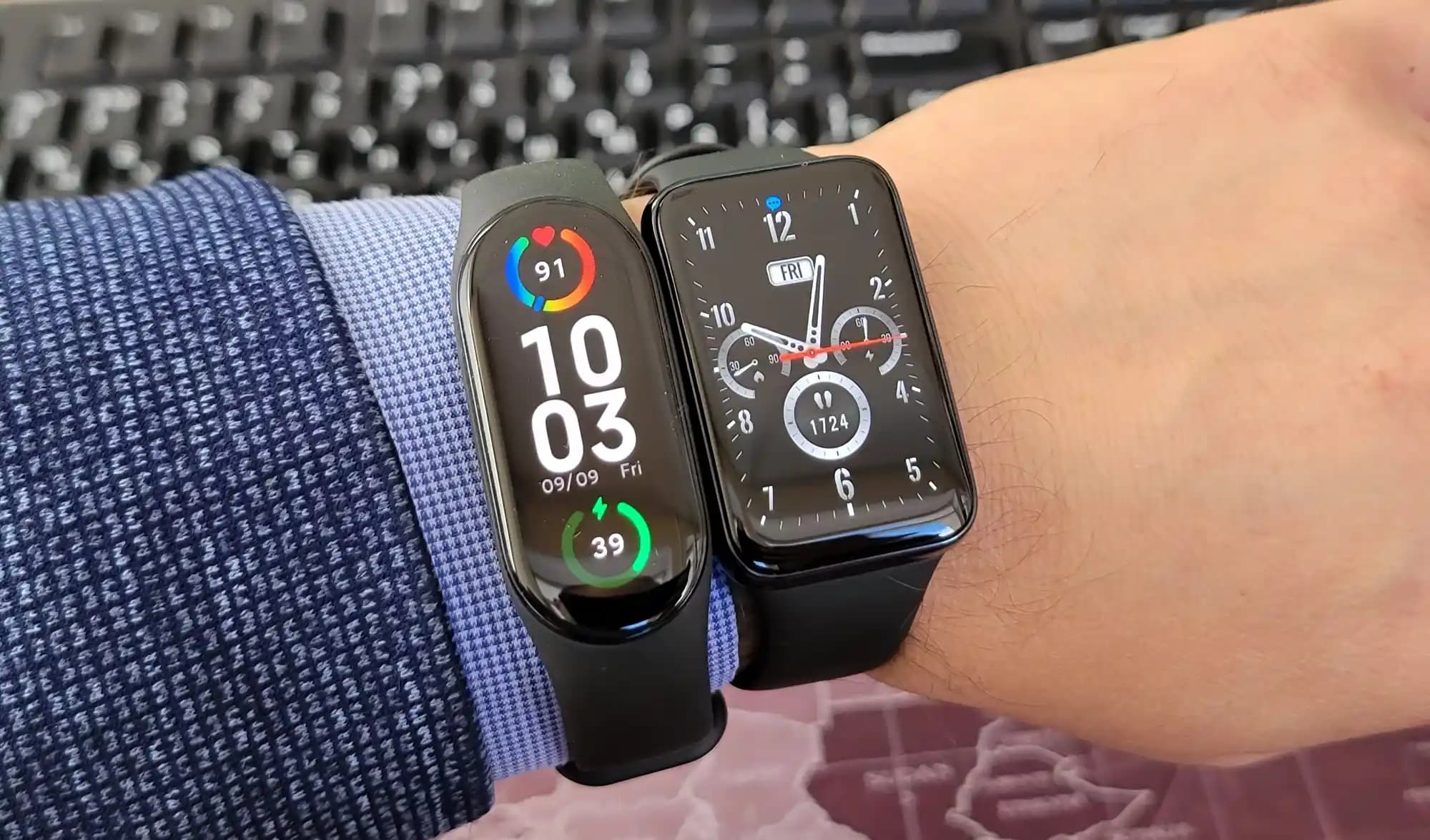 Smart Band 7 ve Smart Band 10: Özellikler, Tasarım ve Performans Karşılaştırması