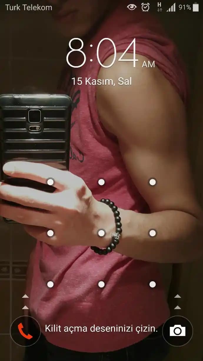 Telefonun Üst Kısmında Çıkan İşaretler: Anlamları ve Kullanıcı Rehberi