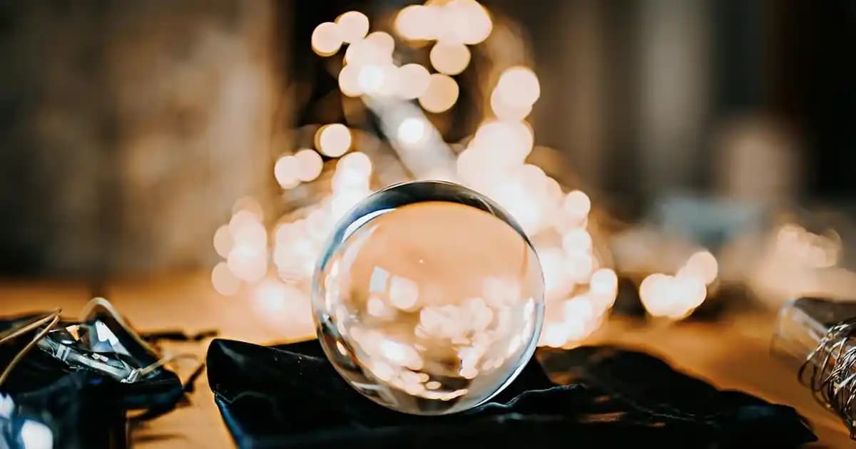 Ütünün İçine Yumuşatıcı Konur Mu? Doğru Kullanım ve Kumaş Bakım Önerileri