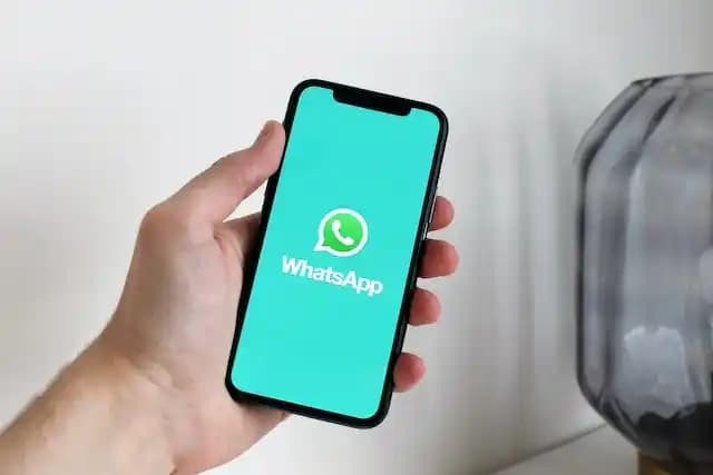 WhatsApp Paralel Kullanımı: Akıllı Cihazlarda Çoklu Hesap Yönetimi ve Güvenlik Önlemleri