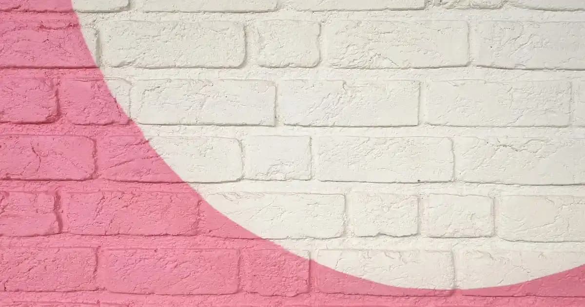 Yabancı Porno Kanalları: Teknolojik, Kültürel ve Yasal Boyutlarıyla Dijital Yetişkin İçerikler